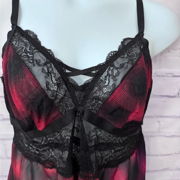 Torrid Babydoll Neglige Size 3X 22/24 Red Black Plaid Lace Sheer Sexy - Picture 3 of 9